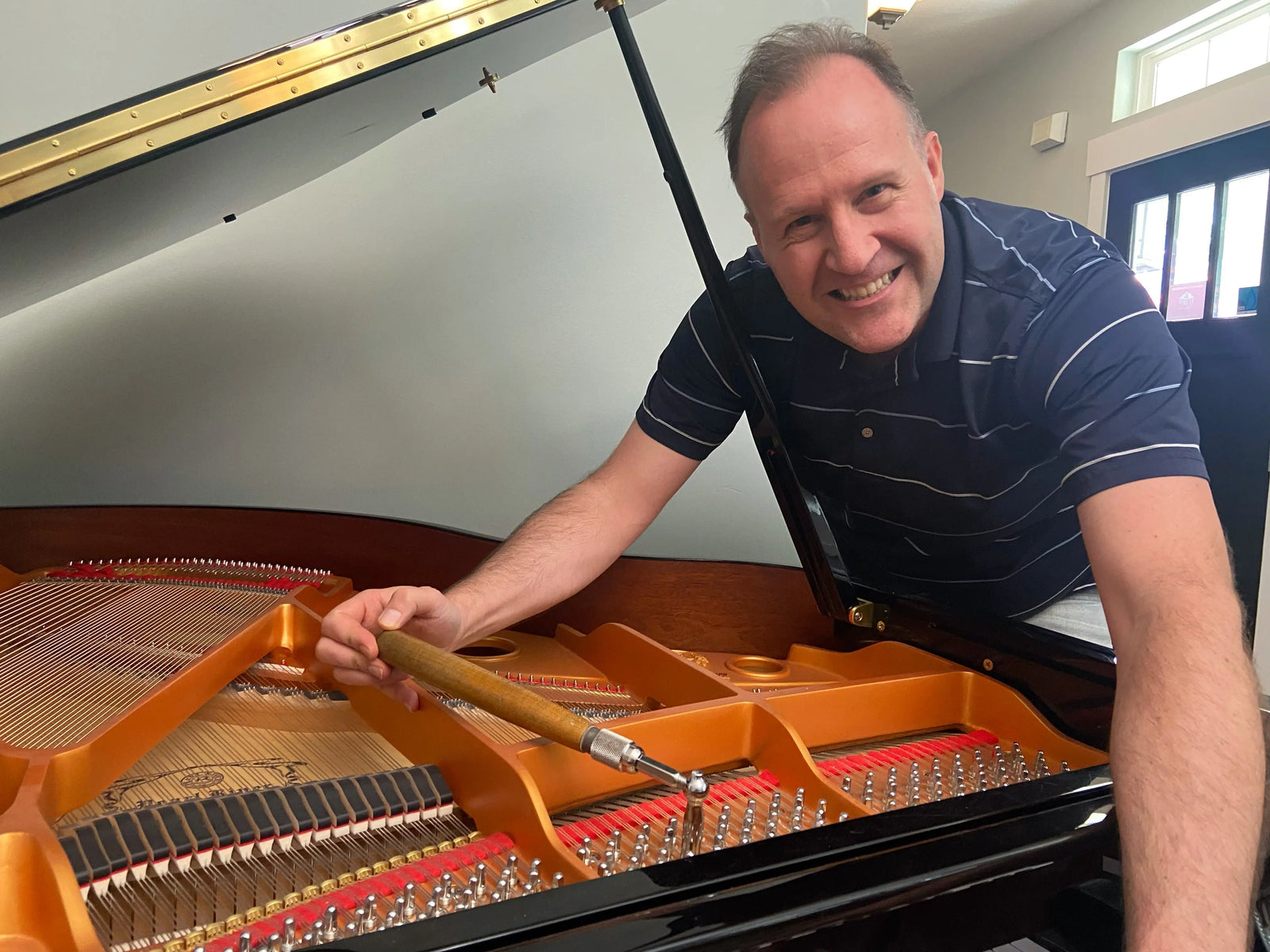 How to Find a Reliable Piano Tuner (What to Look For Before You Book)